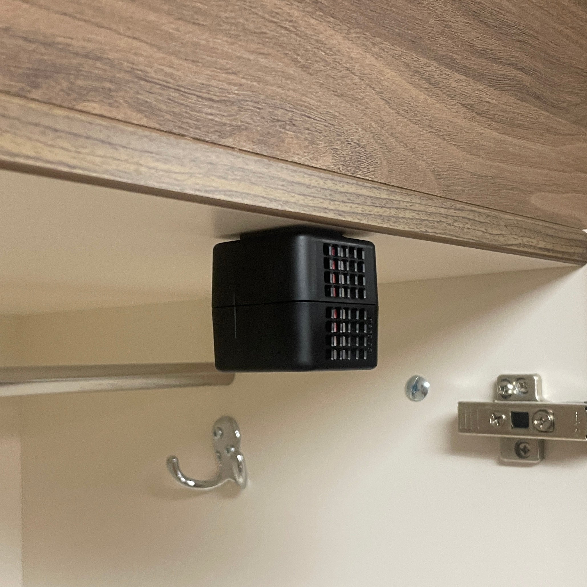 deoblock - locker application